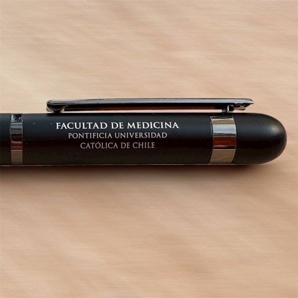 ROLLER "SILVERFIELD II" personalizado para Universidad Católica de Chile