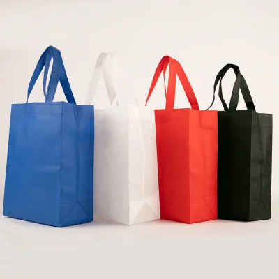 Bolsa TNT reutilizable "SAUL" con costuras termoselladas, asas 38 x 2.5 cm. - Regalos Corporativos