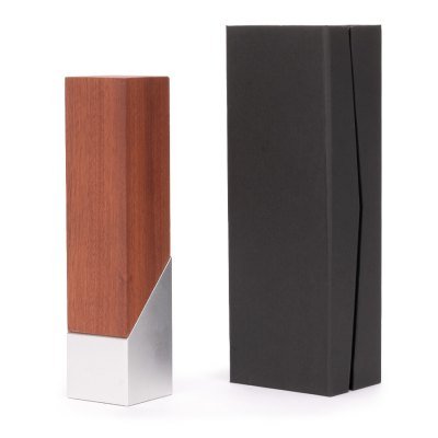 Bloque Trofeo de Acero y Madera "LUKAS" - Regalos Corporativos