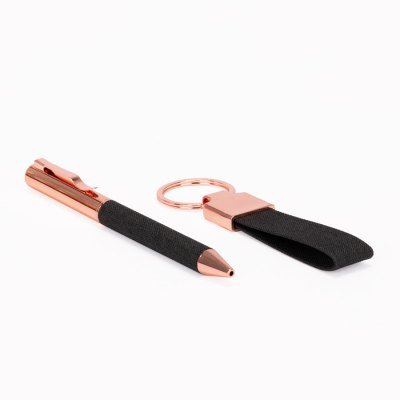 Set de Regalo "MINE" negro con detalles encobrizados. - Regalos Corporativos